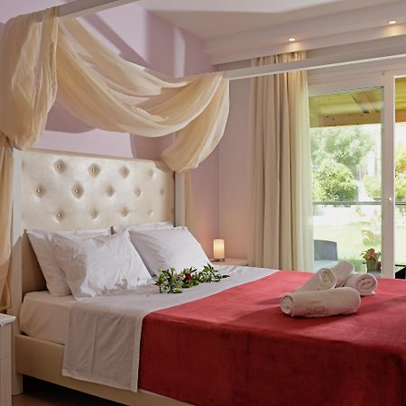 Palapart Gikas Suites And Studios Gouvia Exterior foto
